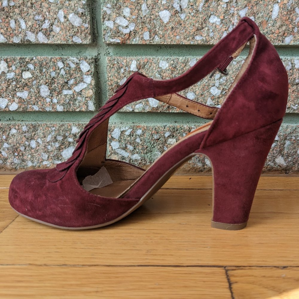 Burgundy suede Miz Mooz heels sz. 5.5